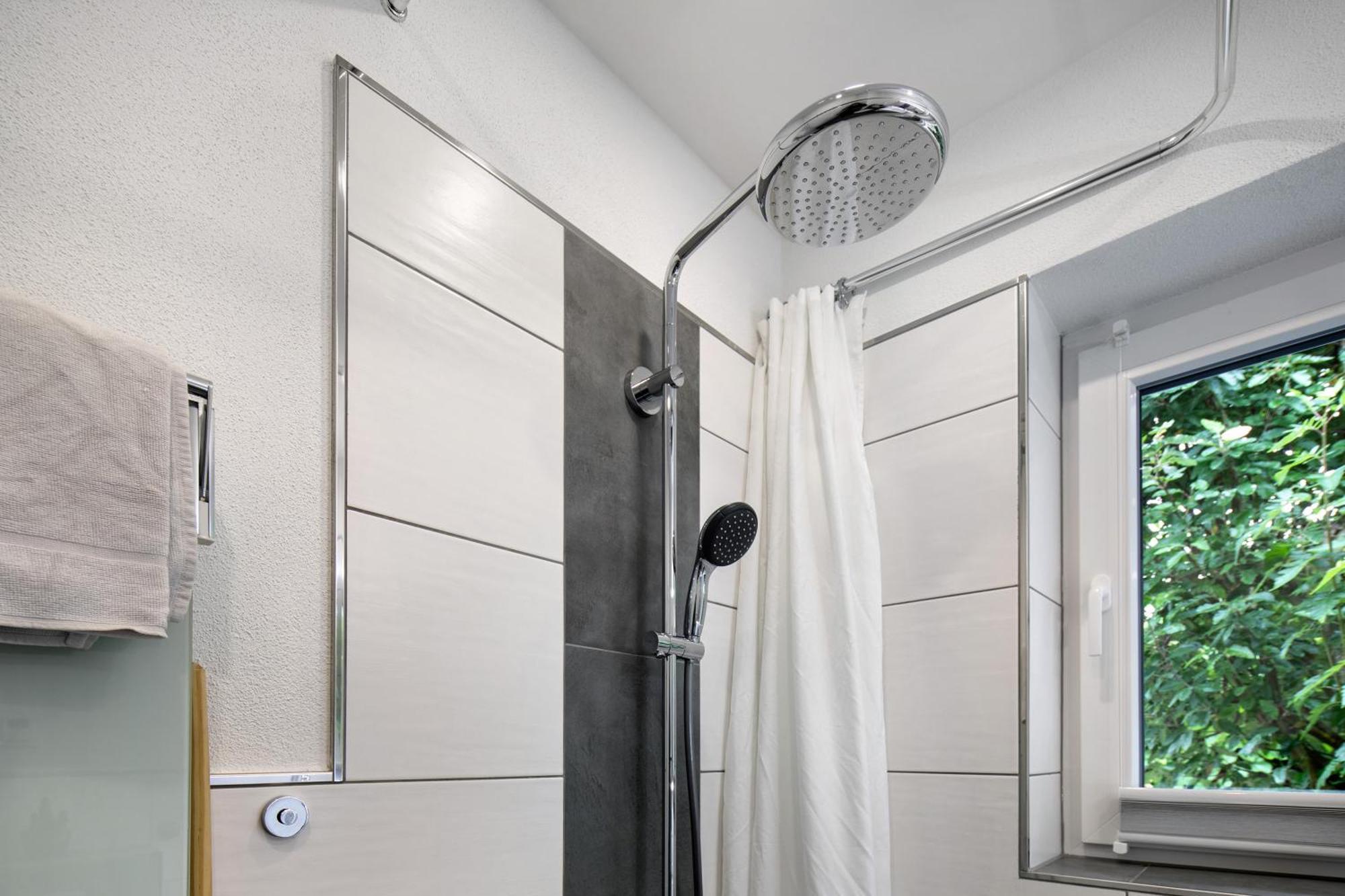 Ferienwohnung Gluecksmomente Habichtswald 외부 사진